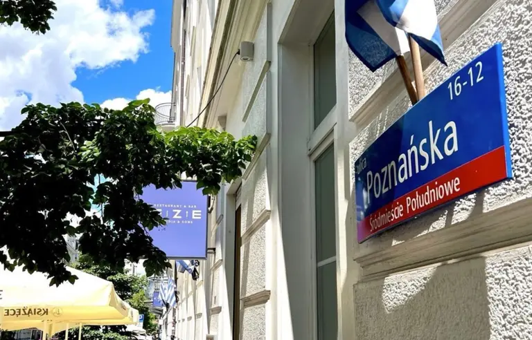 Restauracja Grecka MEZE by Teo Vafidis and Sons Warszawa