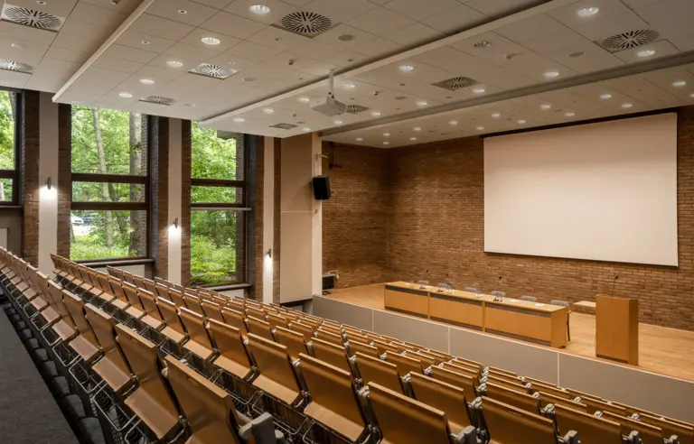 Wzgórze Zamkowe - Zinar Castle i Forest Hotel - photo 1