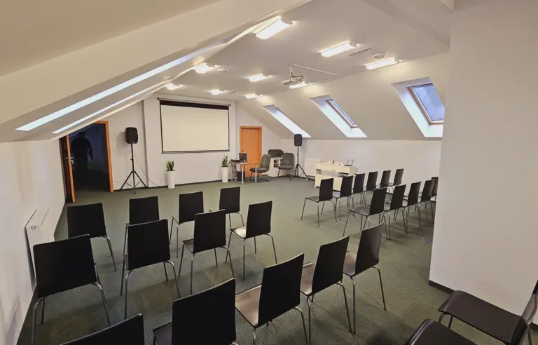 Wspólnota Domowa im. Arama Rybickiego Gdansk sala konferencyjna