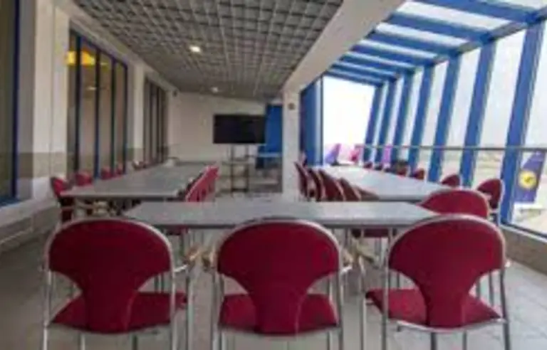 Międzynarodowy Port Lotniczy Katowice - Pyrzowice - zdjęcie 1