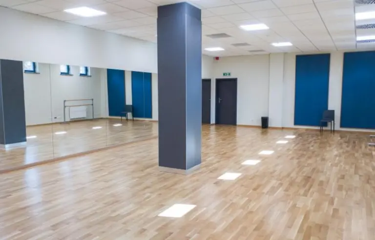 Centrum Kultury i Filmu im. Billy’ego Wildera Sucha Beskidzka sala konferencyjna