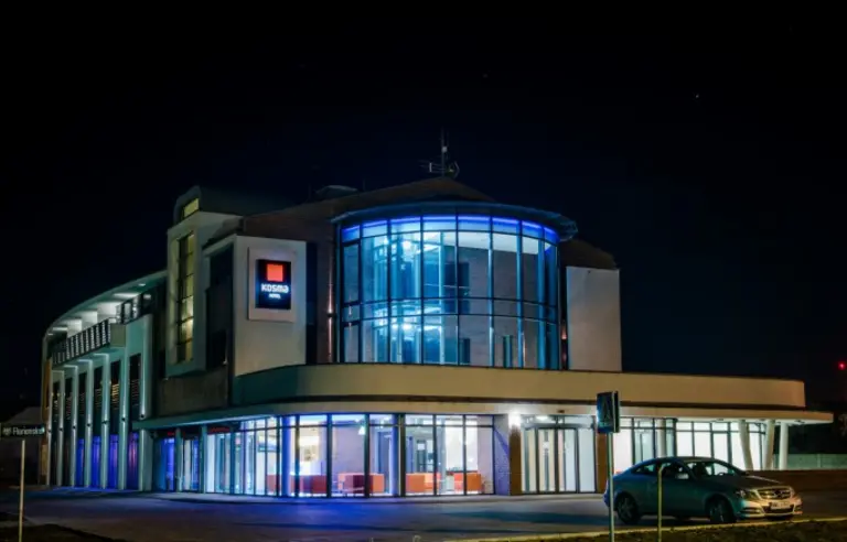 Hotel Kosma - zdjęcie 1