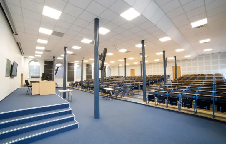 Akademia Humanistyczno-Ekonomiczna w Łodzi - photo 1