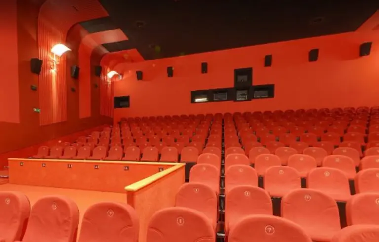 Dolnoslaskie Centrum Filmowe Wroclaw sala Warszawa