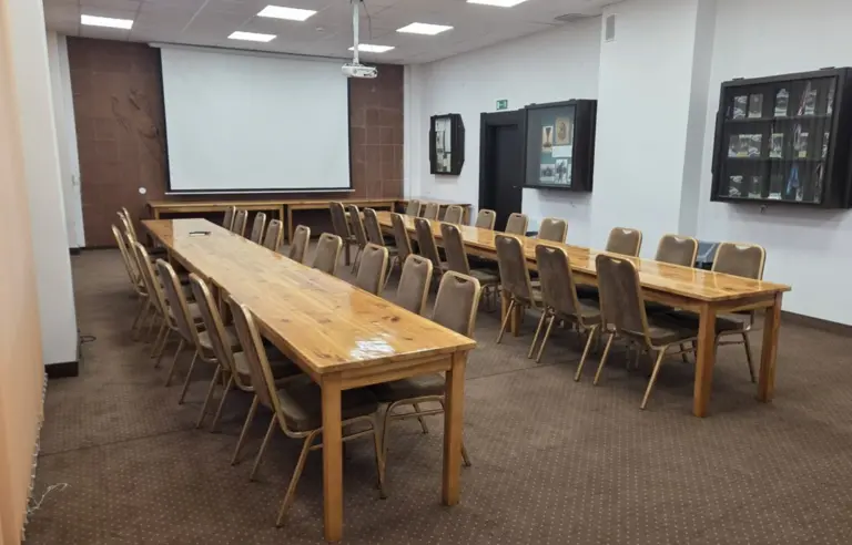 Miejski Ośrodek Sportu i Rekreacji im. Alfreda Freyera w Tarnobrzegu sala konferencyjna