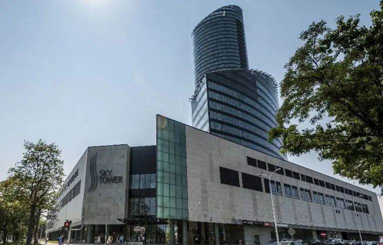 Galeria Sky Tower Wroclaw