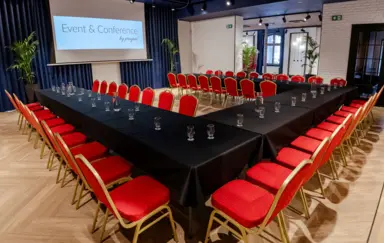 Sala Biała układ podkowa