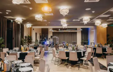 Green Mountain Hotel - photo 2