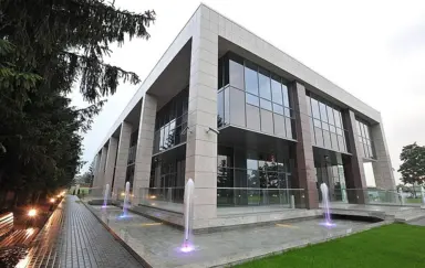 Haston City Hotel Wrocław fontanna