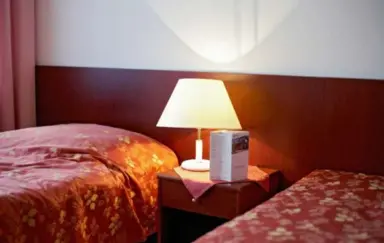 Centrum Konferencji i Rekreacji GEOVITA w Lądku-Zdroju - pokój hotelowy