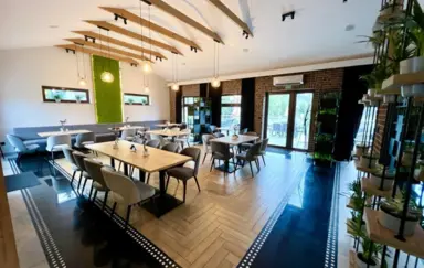 Hotel Nad Stawem Rosiejow restauracja