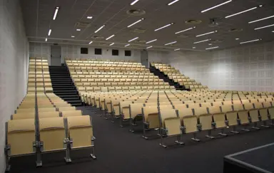 Aula na 459 osób