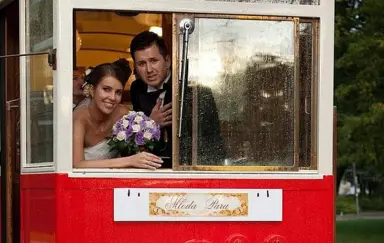 Zabytkowe i współczesne wagony tramwajowe wynajmowane przez Tramwaje Warszawskie - zdjęcie 4