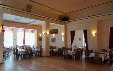 Dom Wczasowy Mieszko - zdjęcie 4