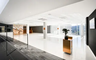 Hotel Crystal Mountain - photo 2