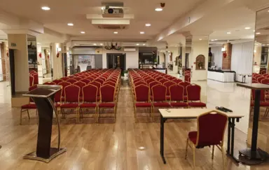 Hotel Przystanek Toruń & Restauracja Lokomotywa - zdjęcie 3