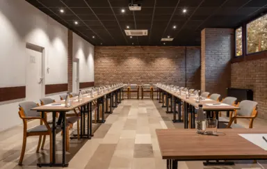 Wzgórze Zamkowe - Zinar Castle i Forest Hotel - photo 4