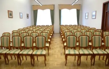 Dworek Uniwersytetu Rolniczegow w Mydlnikach - zdjęcie 2