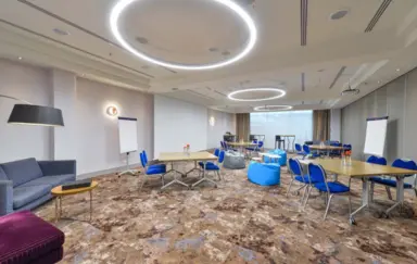 Sala konferencyjna - 101 m2 - networking