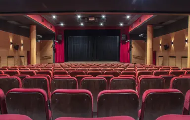 Dom Kultury Swit Warszawa sala widowiskowa