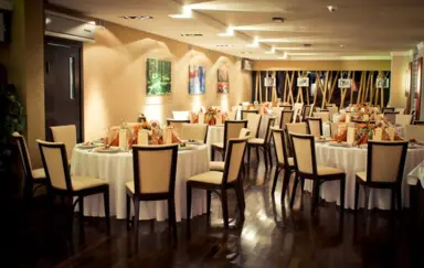 Hotel Arena Spa & Wellness sala red