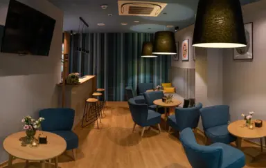 Hotel Traffic Wrocław bar