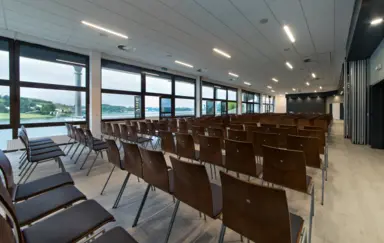 Sala F konferencyjnie