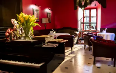 Zamek Dubiecko - photo 2