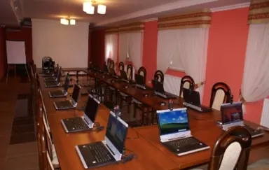 Hotel Batory Tłuszcz - zdjęcie 2