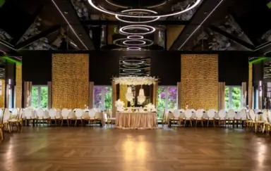 Pawie Grupa Tylice sala bankietowa