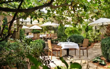 Trattoria La Campana patio
