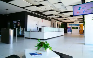 Recepcja w biurowcu G-330 "Akwarium" w Gdyni