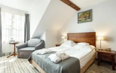 Hotel Dolina Charlotty Resort & SPA Strzelinko pokój