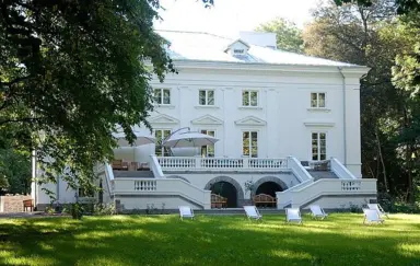 Pałac Cieleśnica palac