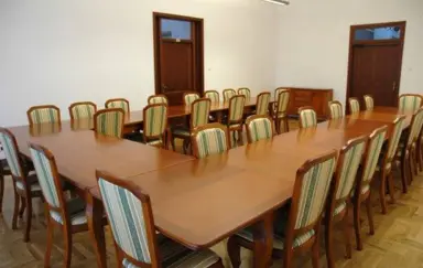 Dworek Uniwersytetu Rolniczegow w Mydlnikach - zdjęcie 3