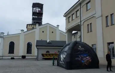 Centrum Nauki i Sztuki Stara Kopalnia Walbrzych teren otwarty