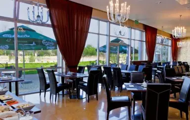 Hotel Victor Pruszków by DeSilva - photo 3