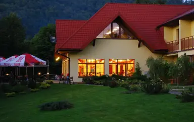 Ośrodek Wypoczynkowy Połoniny - photo 2