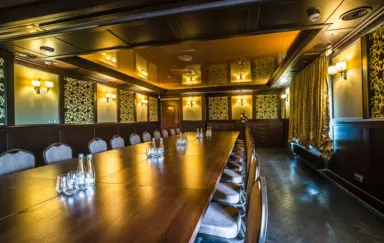 Strzelnica Family Resort & SPA Kochcice sala Multimedialna