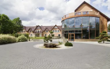 Hotel Pory Roku Pokrzydowo - photo 2