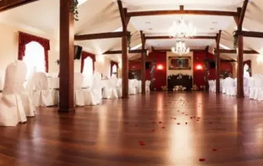 Hotel i Restauracja Brochów - zdjęcie 2