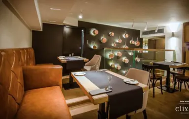 Dom Wódki i Restauracja Elixir - zdjęcie 2