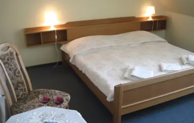 Hotel Janta Dziemiany pokoj