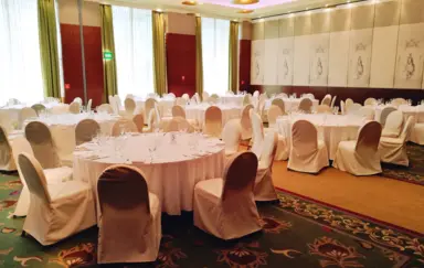 Regent Warsaw Hotel - photo 2