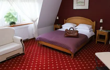 Hotel Pod Orłem Kartuzy pokoj