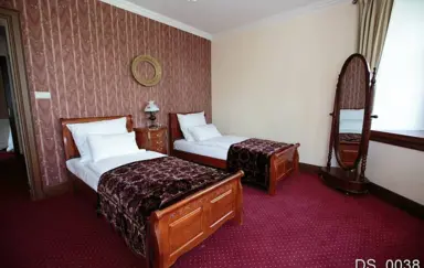 Dwór Słupia - zdjęcie 4