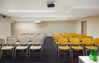 Sala konferencyjna Piaskowa