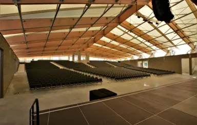 Amfiteatr Park Strzelecki Nowy Sacz sala widowiskowa