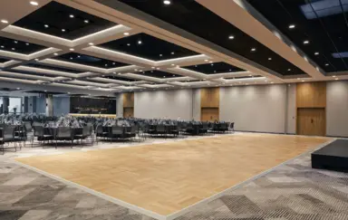 Q Hotel Plus Wrocław Bielany - photo 2