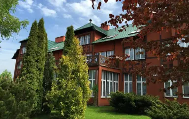 Rezydencja Myśliwska Stadnina Koni Białogóra - photo 2